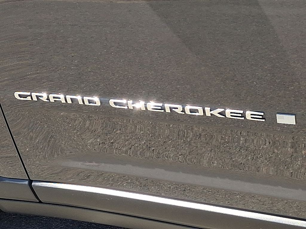 2022 Jeep Grand Cherokee L Limited Edition 34