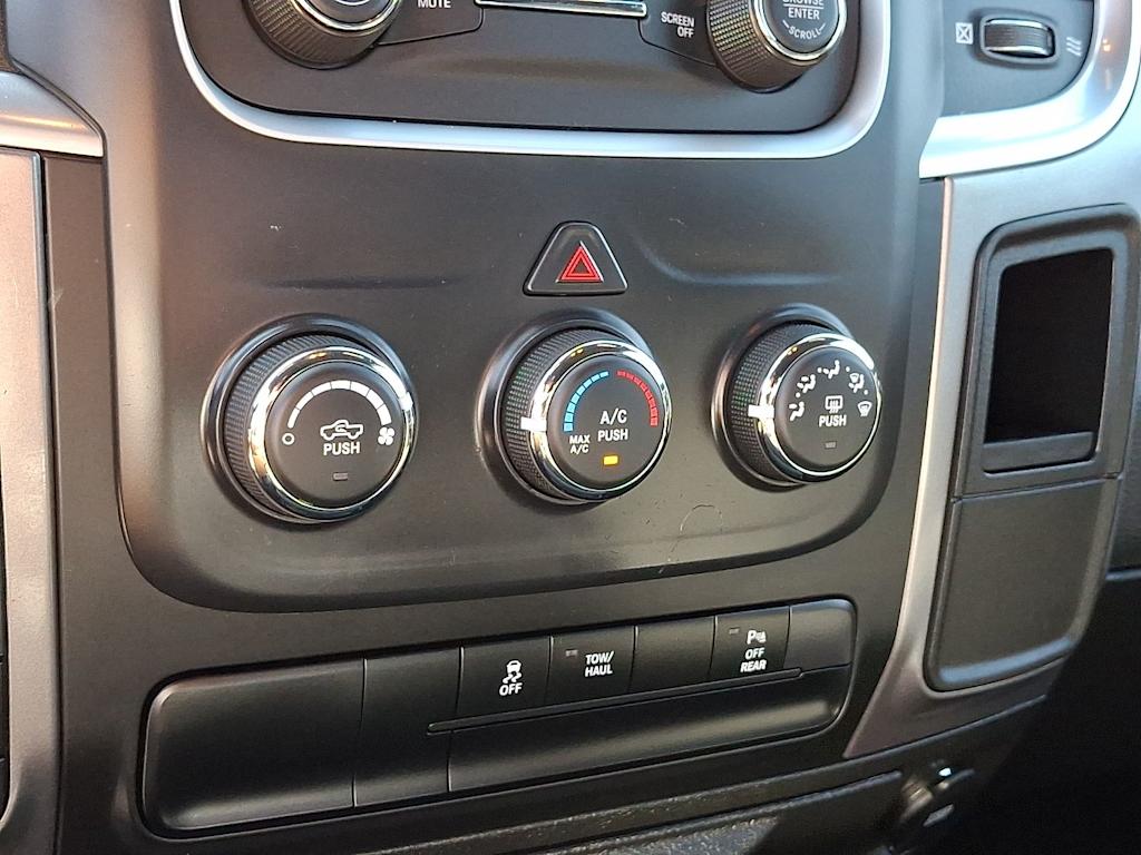 Thumbnail: 2024 RAM 1500 - 23