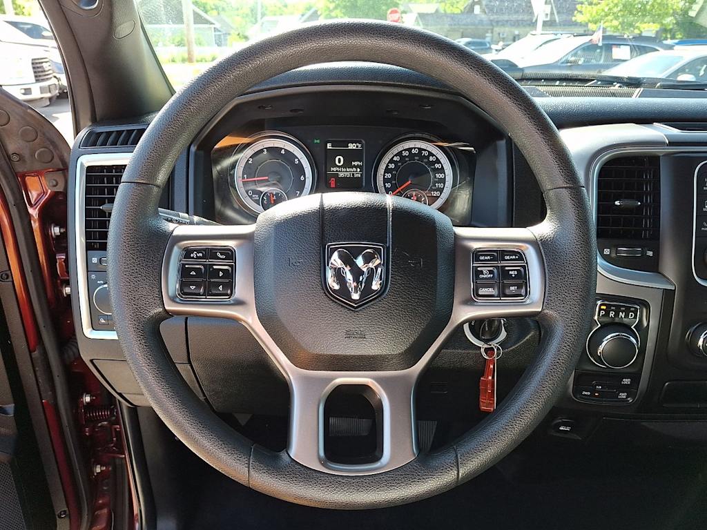 Thumbnail: 2024 RAM 1500 - 9