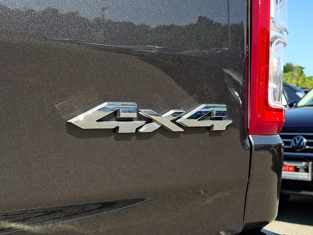 Thumbnail: 2021 RAM 1500 - 31