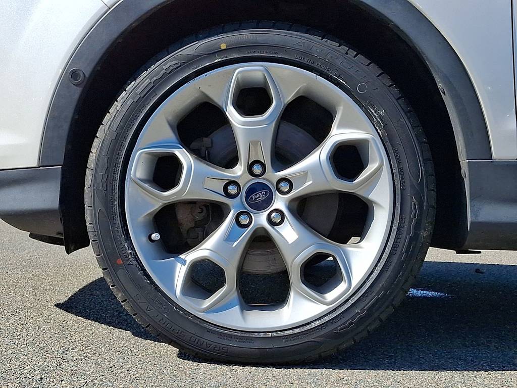 Thumbnail: 2016 Ford Escape - 8