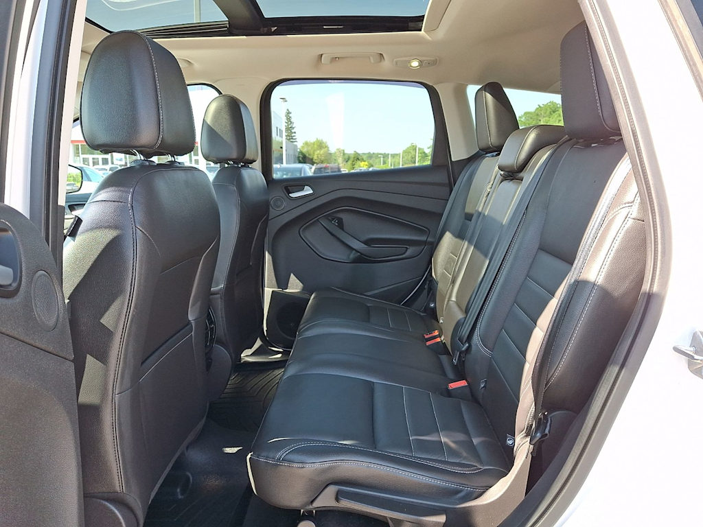 Thumbnail: 2016 Ford Escape - 11