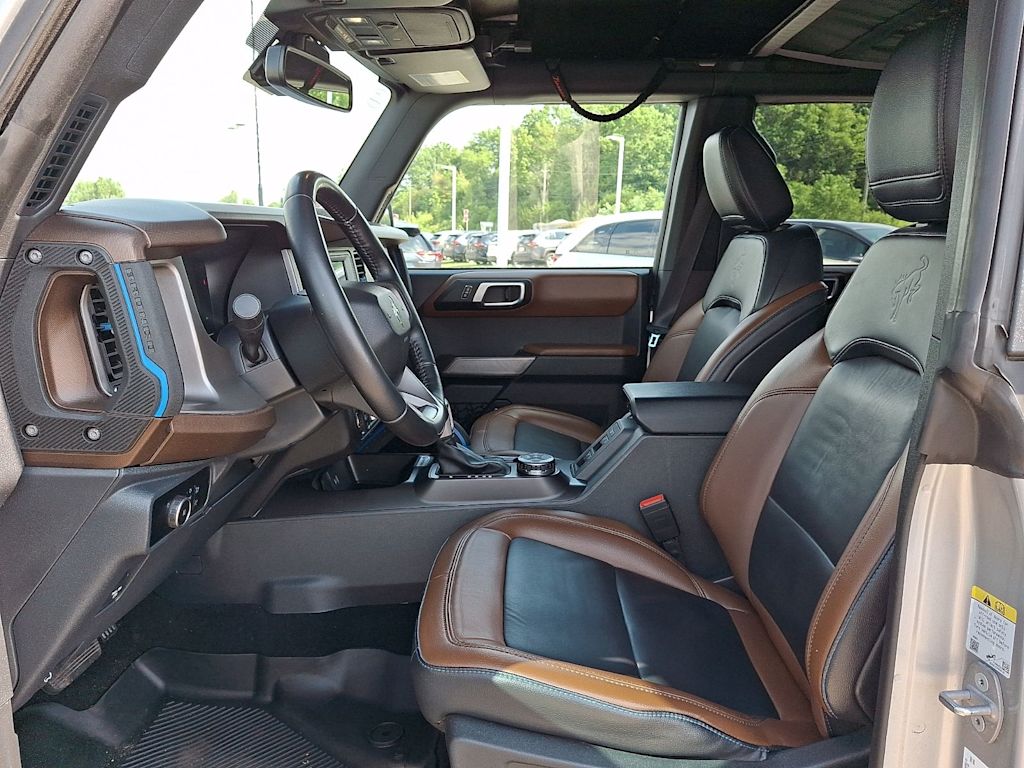 Thumbnail: 2023 Ford Bronco - 10