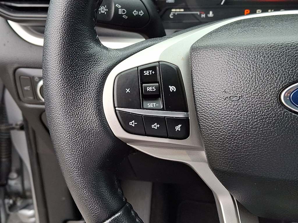 Thumbnail: 2022 Ford Explorer - 23