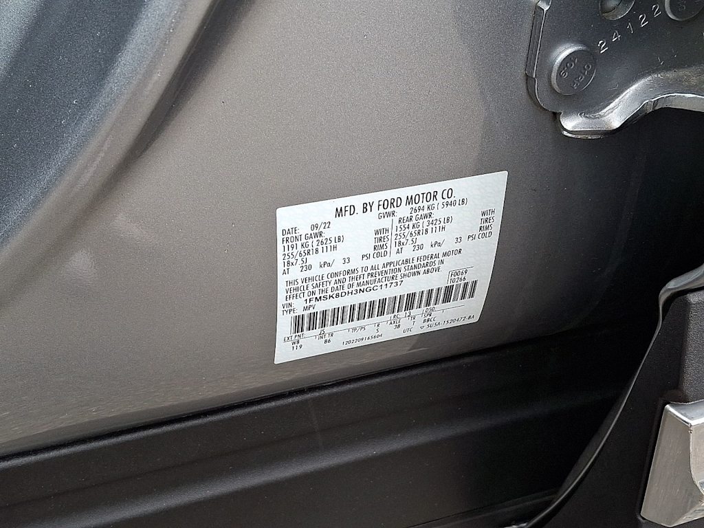 Thumbnail: 2022 Ford Explorer - 15