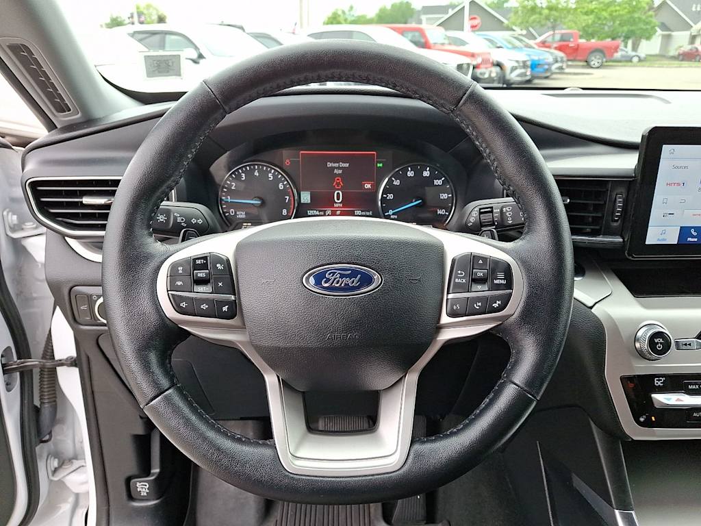 Thumbnail: 2021 Ford Explorer - 9
