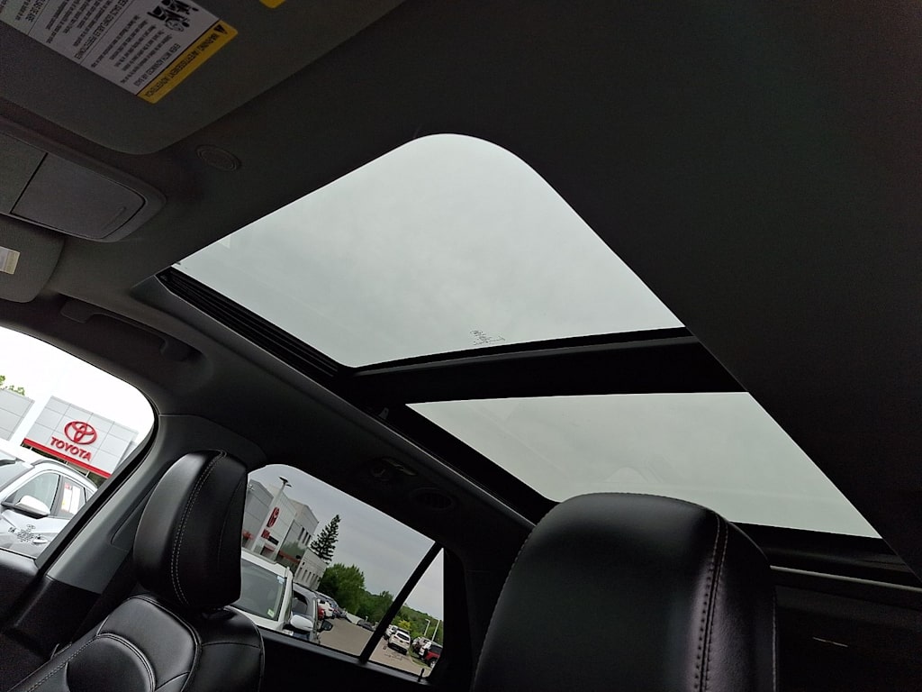 Thumbnail: 2021 Ford Explorer - 23