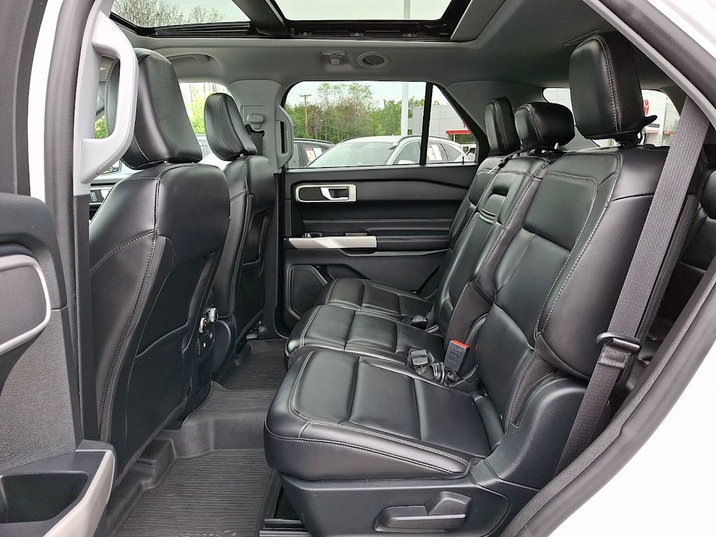 Thumbnail: 2021 Ford Explorer - 11