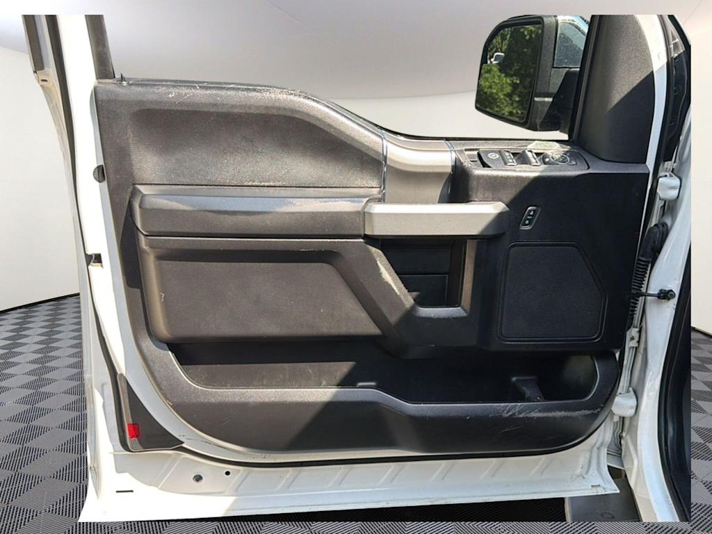 Thumbnail: 2017 Ford F-150 - 12
