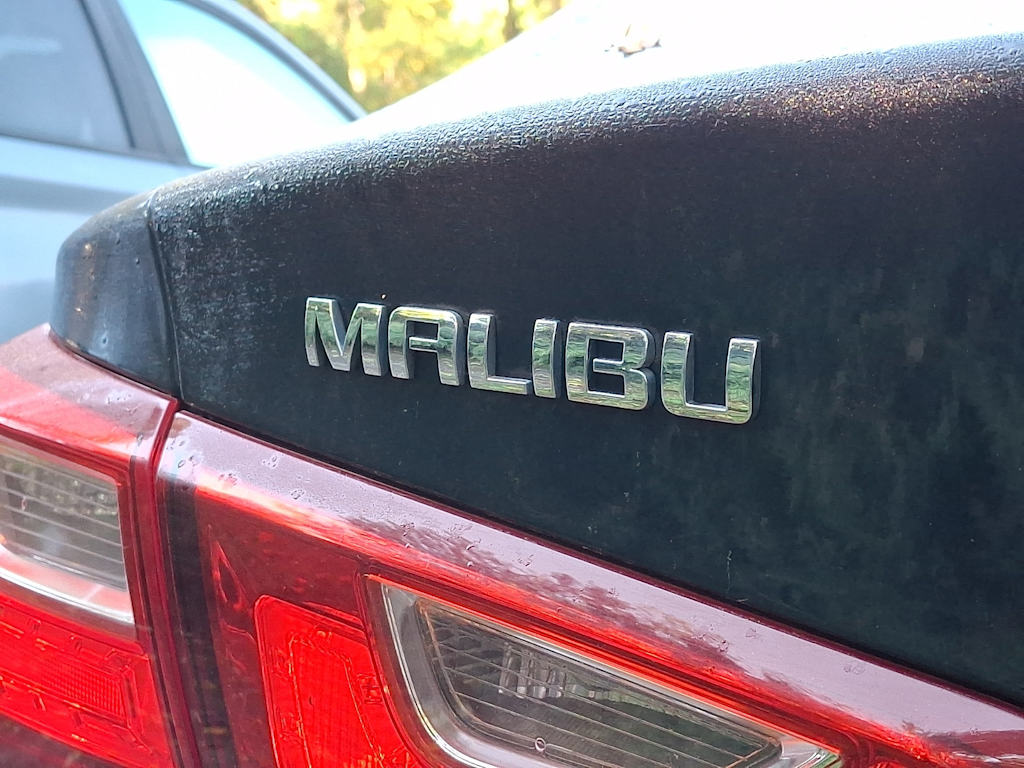 Thumbnail: 2023 Chevrolet Malibu - 5
