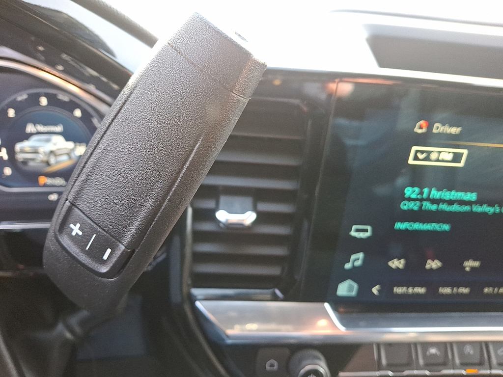 Thumbnail: 2025 Chevrolet Silverado 1500 - 19