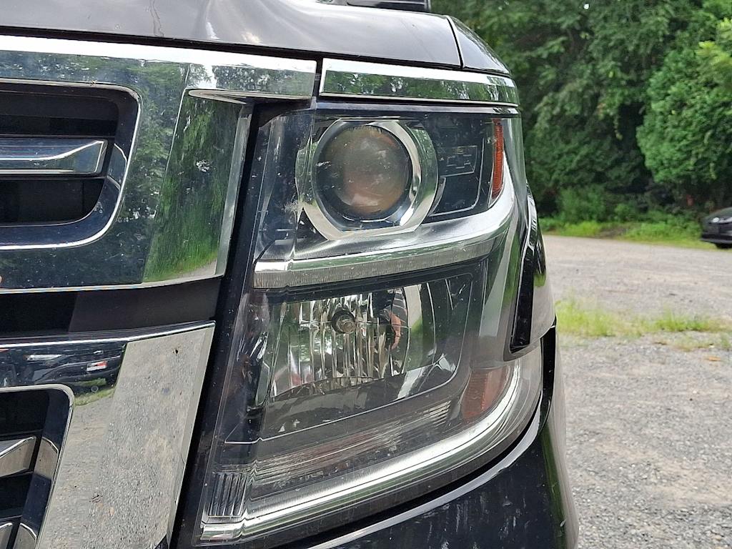 Thumbnail: 2019 Chevrolet Tahoe - 7