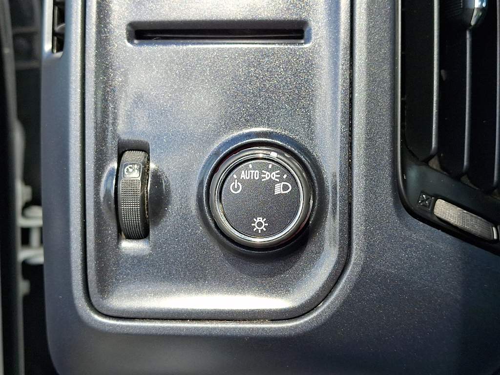 Thumbnail: 2015 GMC Sierra 1500 - 29
