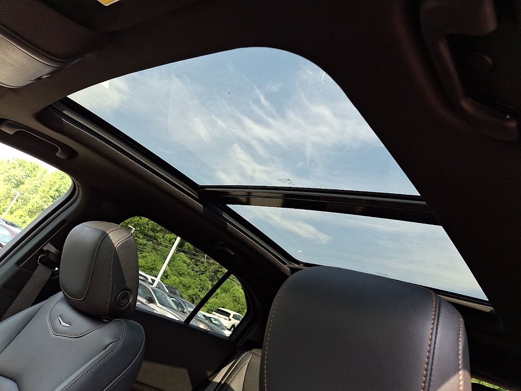 Thumbnail: 2023 Cadillac XT4 - 20