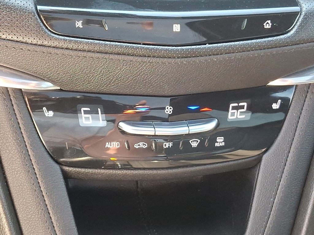 Thumbnail: 2021 Cadillac XT5 - 22