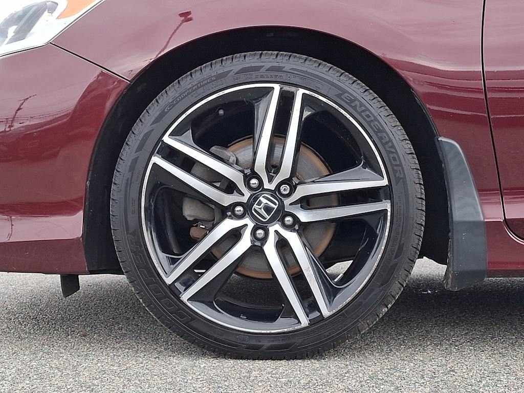 Thumbnail: 2017 Honda Accord - 8