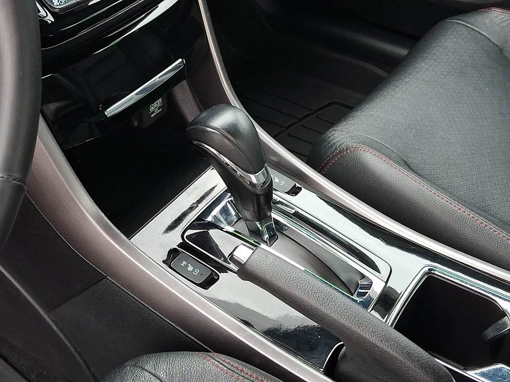 Thumbnail: 2017 Honda Accord - 13