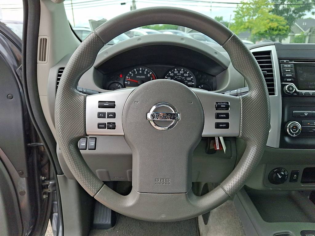 Thumbnail: 2016 Nissan Frontier - 9