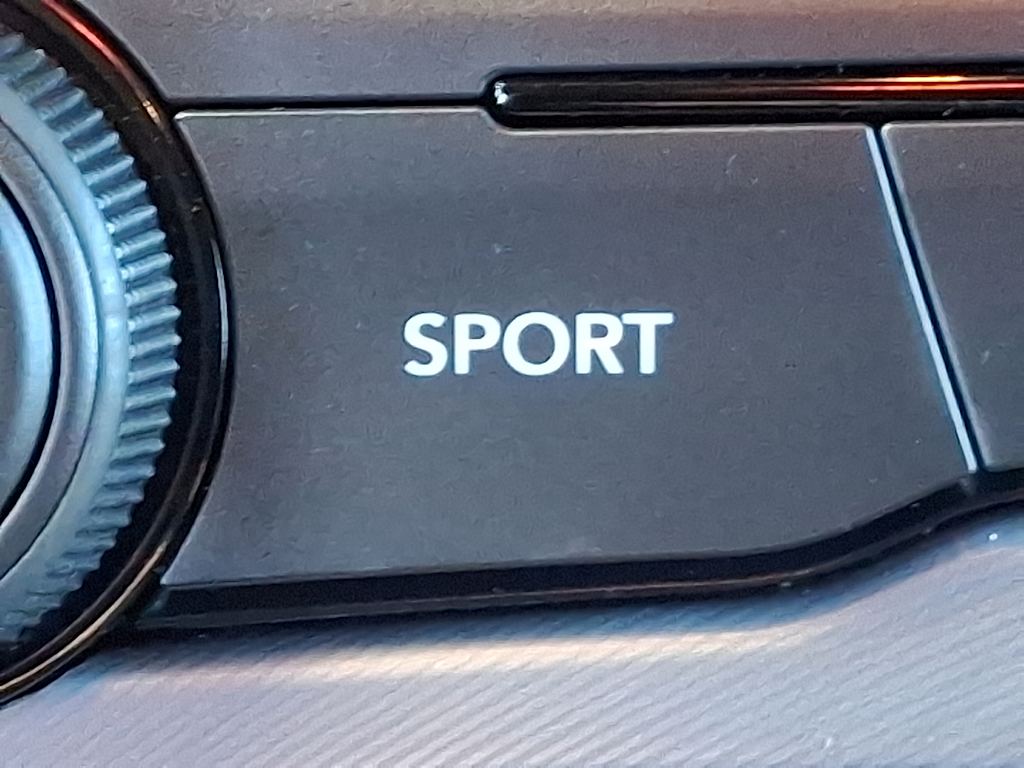 Thumbnail: 2022 Dodge Challenger - 7