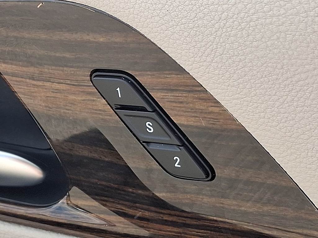 Thumbnail: 2023 Chrysler Pacifica - 27