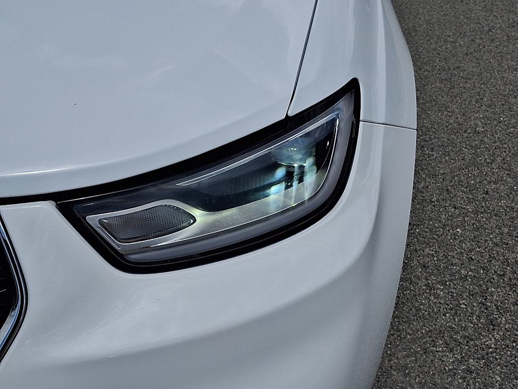 Thumbnail: 2023 Chrysler Pacifica - 16