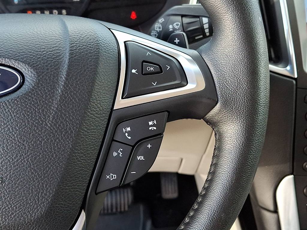Thumbnail: 2018 Ford Edge - 27