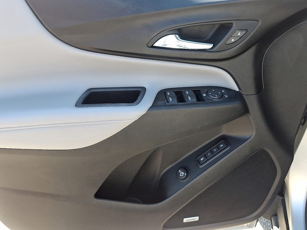 Thumbnail: 2019 Chevrolet Equinox - 16