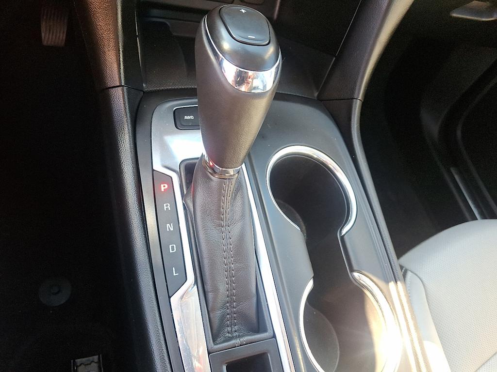 Thumbnail: 2019 Chevrolet Equinox - 10