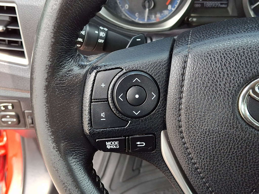 Thumbnail: 2016 Toyota Corolla - 25