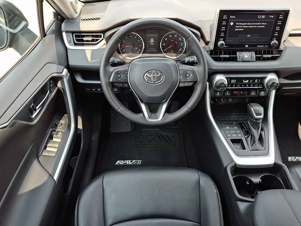 Thumbnail: 2020 Toyota RAV4 - 2