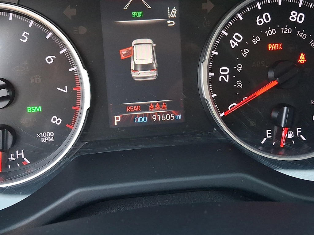 Thumbnail: 2021 Toyota RAV4 - 13