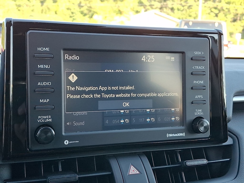Thumbnail: 2021 Toyota RAV4 - 11