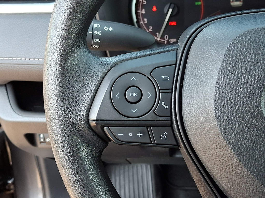 Thumbnail: 2023 Toyota RAV4 - 26