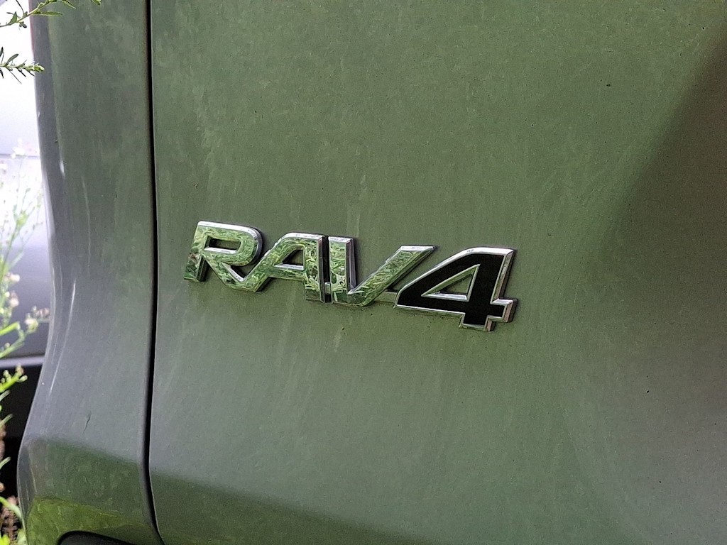 Thumbnail: 2023 Toyota RAV4 - 4