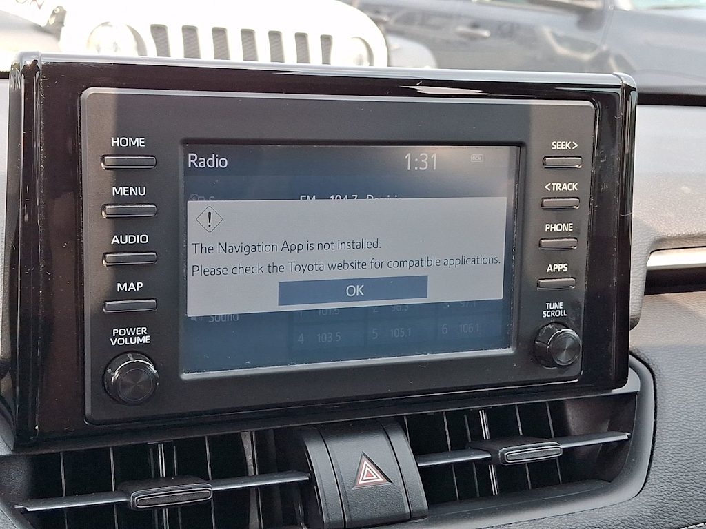 Thumbnail: 2019 Toyota RAV4 - 12