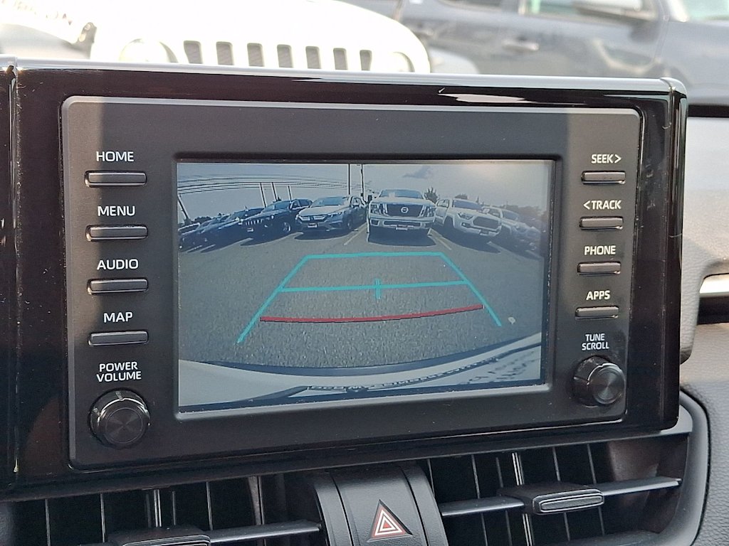 Thumbnail: 2019 Toyota RAV4 - 24