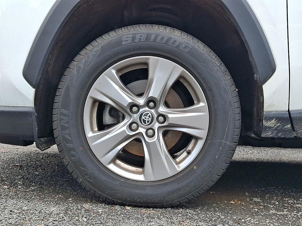 Thumbnail: 2023 Toyota RAV4 - 6