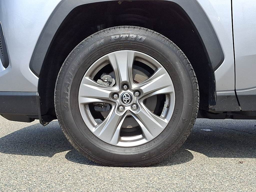 Thumbnail: 2024 Toyota RAV4 - 7