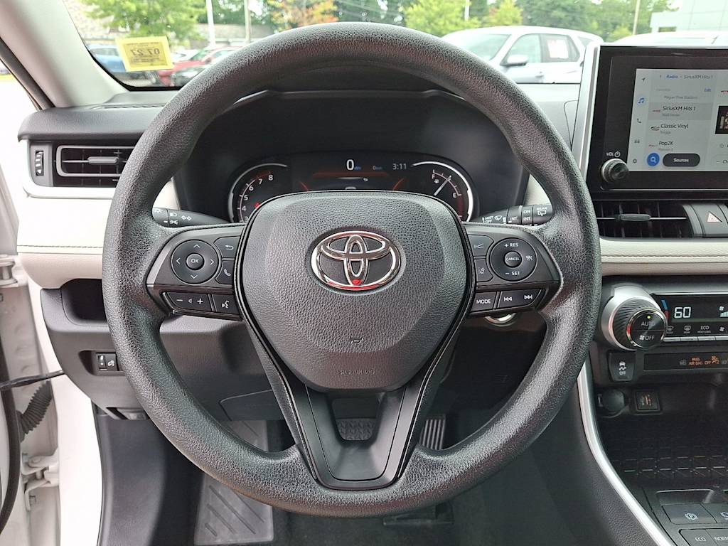 Thumbnail: 2025 Toyota RAV4 - 9