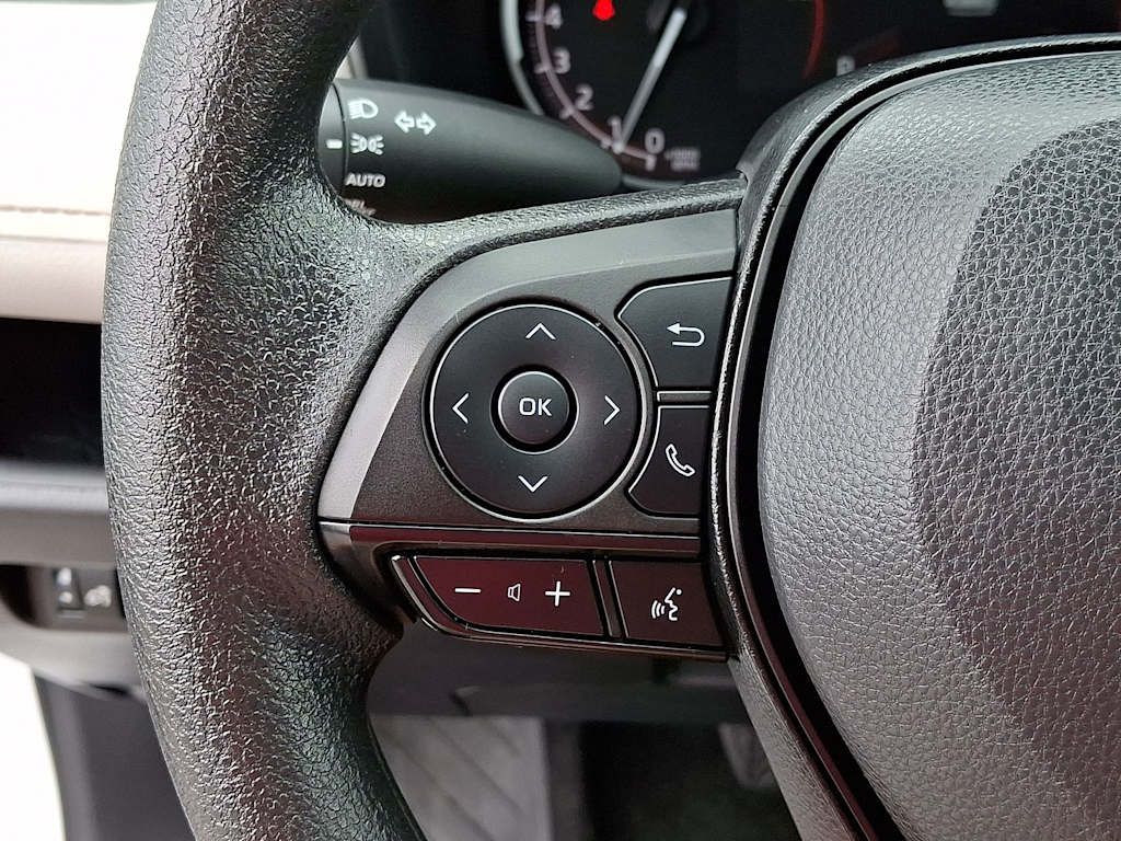 Thumbnail: 2025 Toyota RAV4 - 26