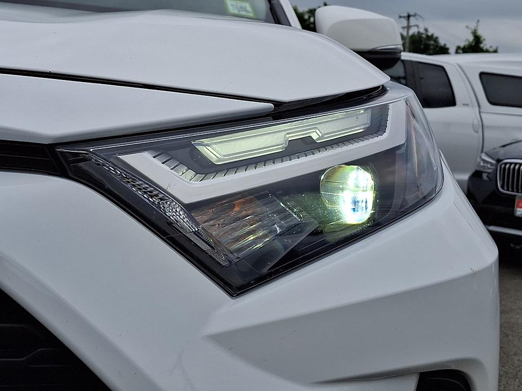 Thumbnail: 2025 Toyota RAV4 - 19