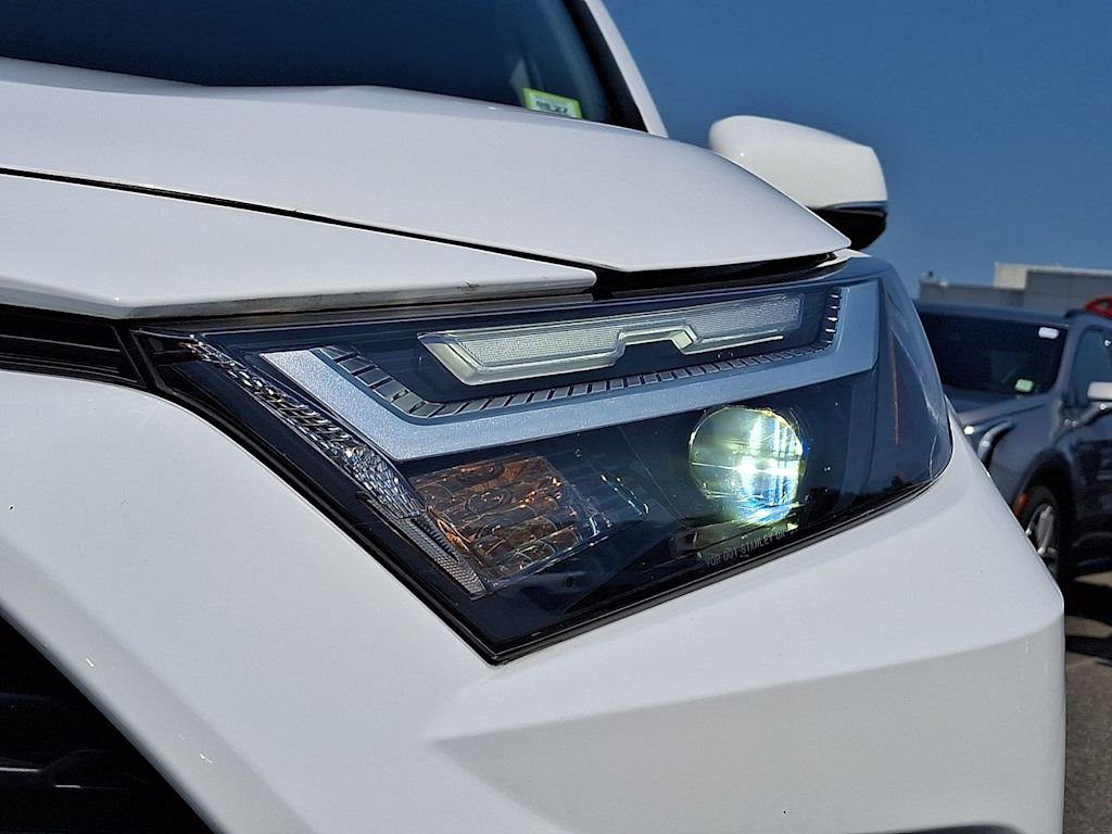Thumbnail: 2024 Toyota RAV4 - 18