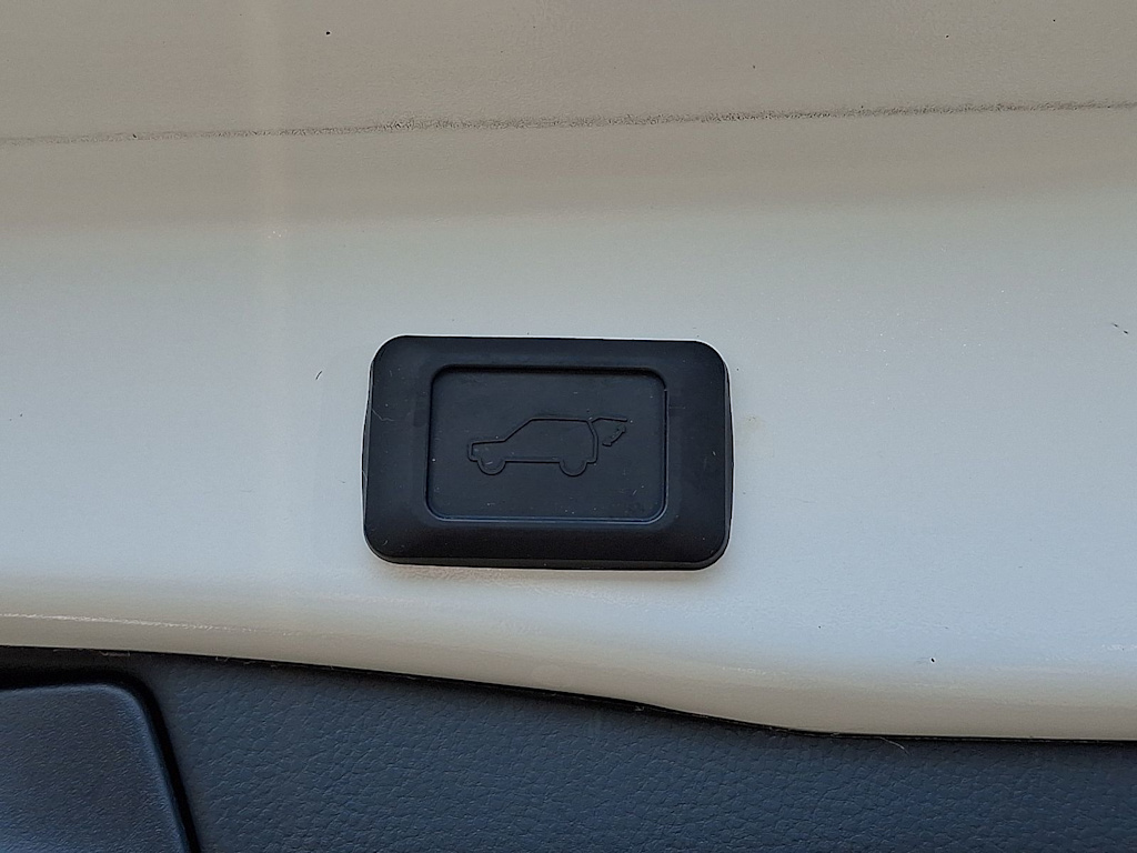 Thumbnail: 2024 Toyota RAV4 - 30