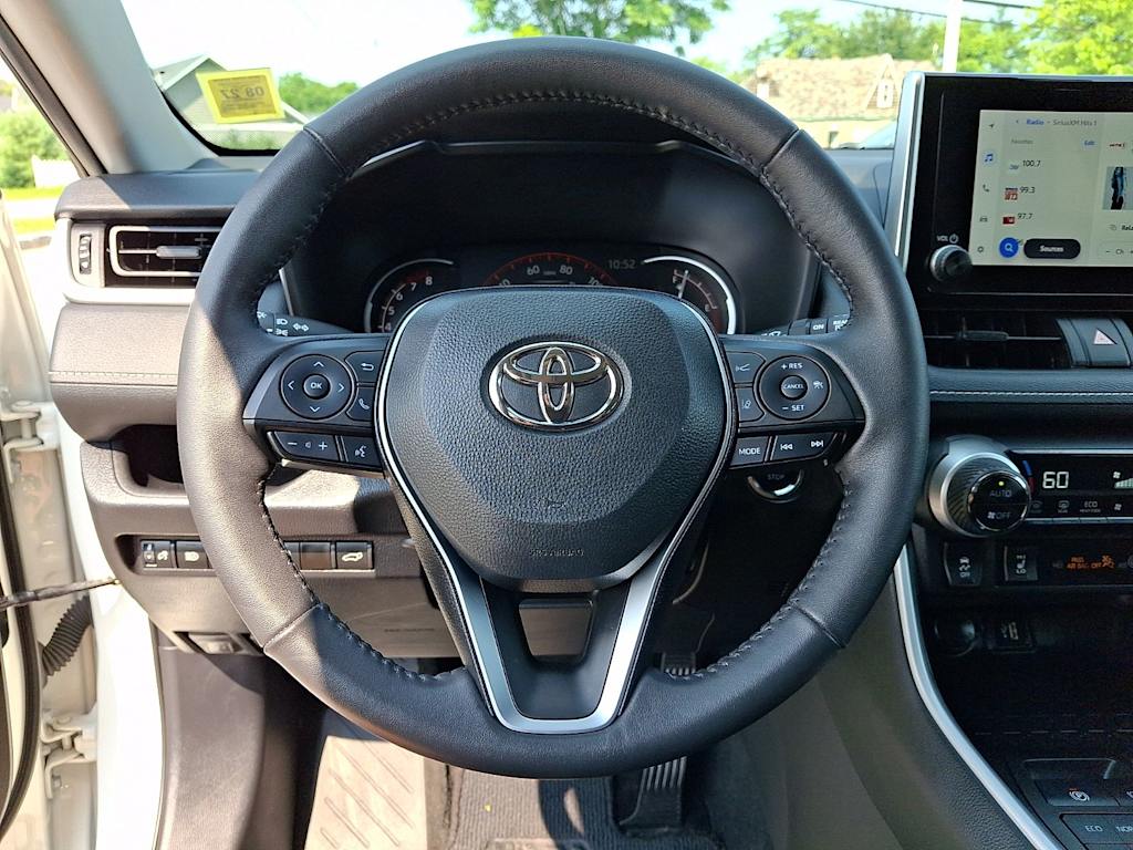 Thumbnail: 2024 Toyota RAV4 - 8