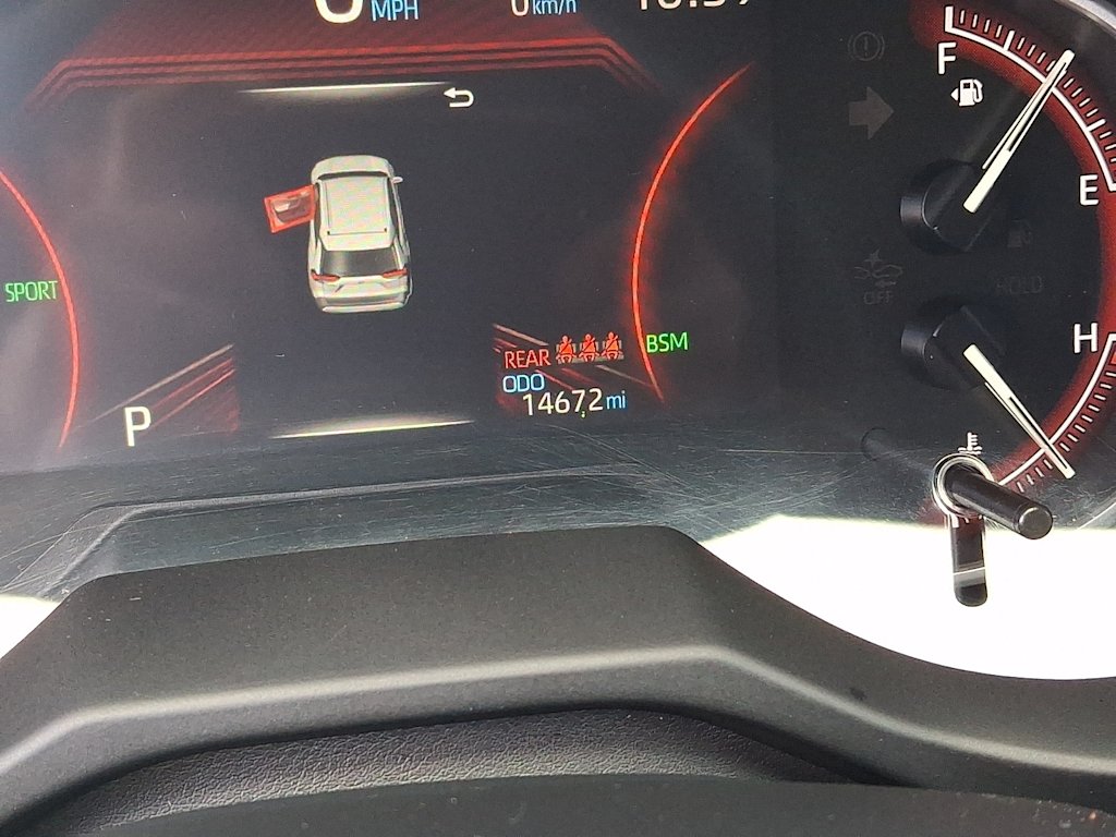 Thumbnail: 2025 Toyota RAV4 - 14