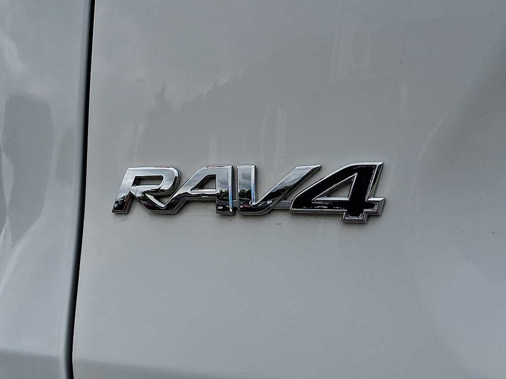 Thumbnail: 2024 Toyota RAV4 - 7