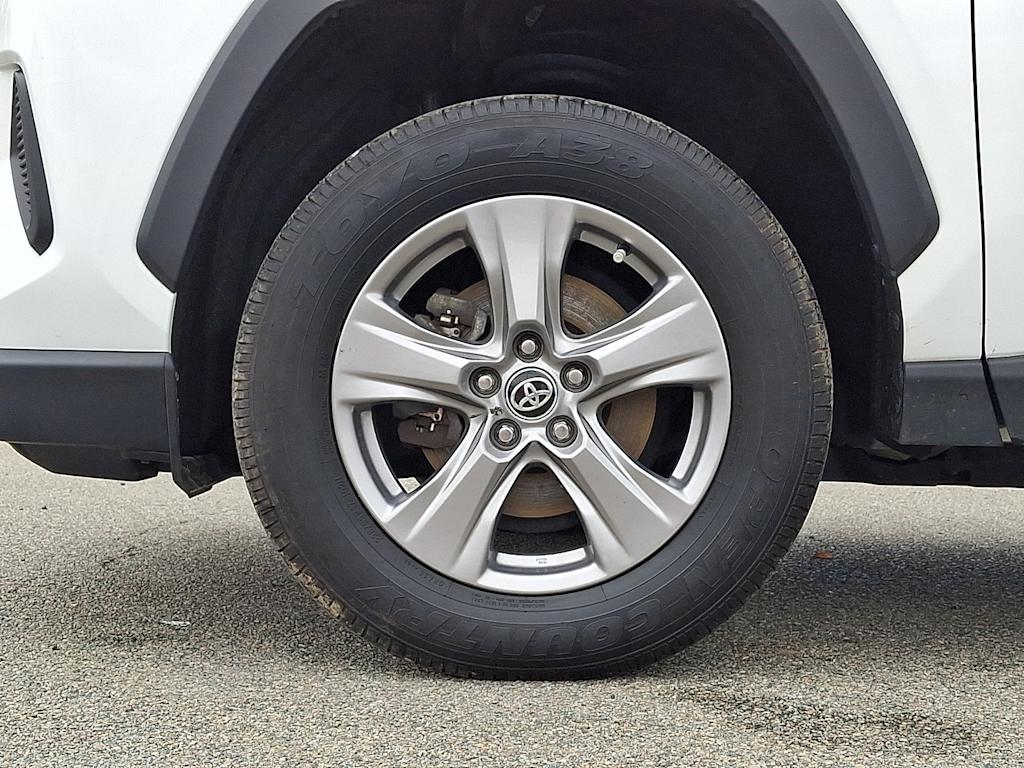 Thumbnail: 2024 Toyota RAV4 - 8