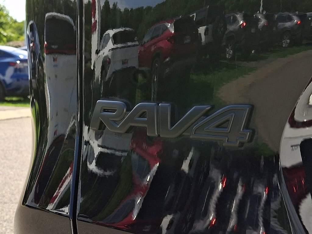 Thumbnail: 2024 Toyota RAV4 - 7