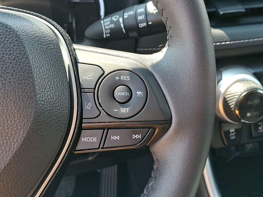 Thumbnail: 2024 Toyota RAV4 - 26