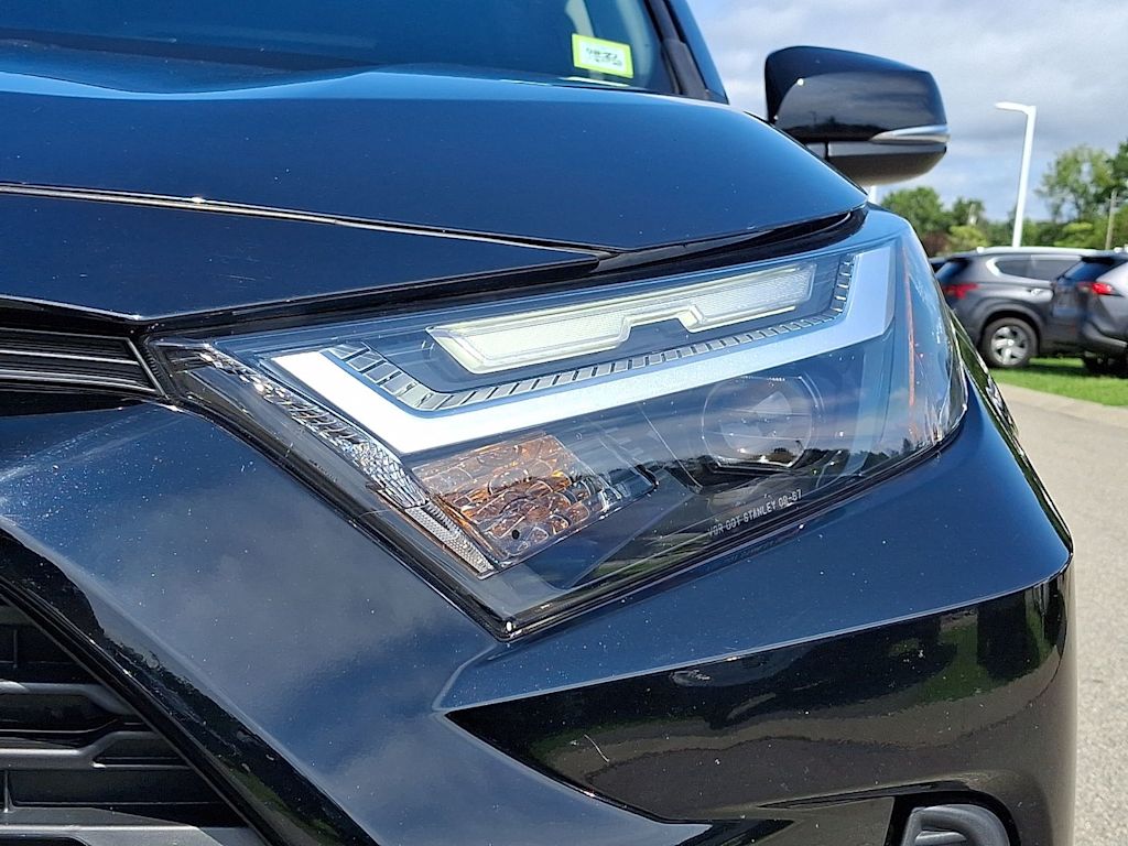 Thumbnail: 2024 Toyota RAV4 - 16